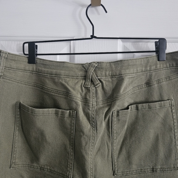 NWOT Sonoma Utility Pants - Picture 3 of 10